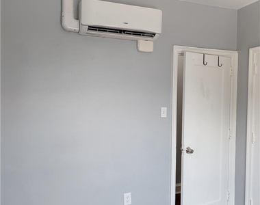 1458 Northampton Street - Photo Thumbnail 10