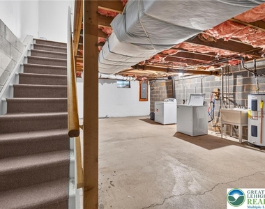 343 Carver Drive - Photo Thumbnail 28