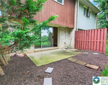 343 Carver Drive - Photo Thumbnail 30