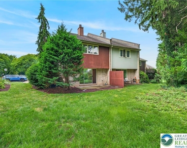 343 Carver Drive - Photo Thumbnail 32