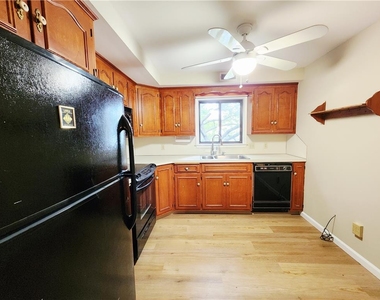885 Cold Spring Road - Photo Thumbnail 10
