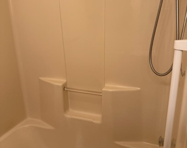 885 Cold Spring Road - Photo Thumbnail 11