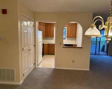 885 Cold Spring Road - Photo Thumbnail 4