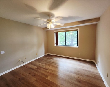 885 Cold Spring Road - Photo Thumbnail 23