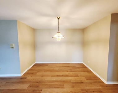885 Cold Spring Road - Photo Thumbnail 8