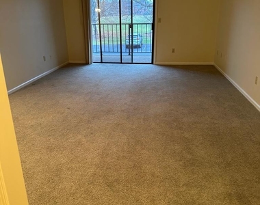 885 Cold Spring Road - Photo Thumbnail 6