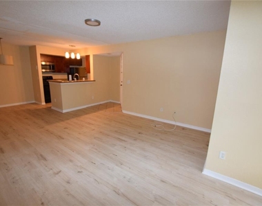 5120 Conroy Road - Photo Thumbnail 8