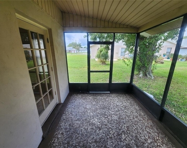 322 Paradise Lane - Photo Thumbnail 9