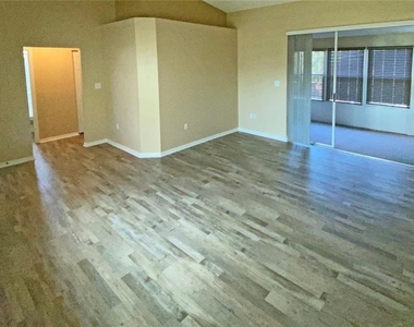 1019 Penguin Place - Photo Thumbnail 1