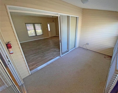 1019 Penguin Place - Photo Thumbnail 11
