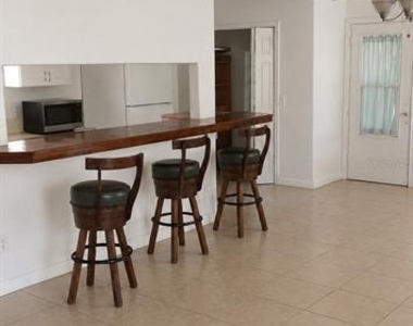 1 Delarm Avenue - Photo Thumbnail 7