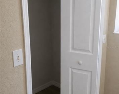 1 Delarm Avenue - Photo Thumbnail 16