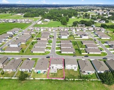 8673 Triumph Circle - Photo Thumbnail 44