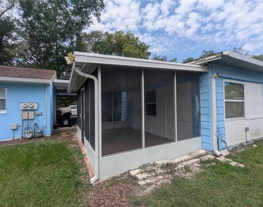 1513 Akron Drive - Photo Thumbnail 5
