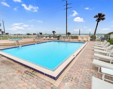 3600 S Oceanshore Boulevard - Photo Thumbnail 22