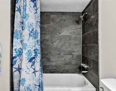 3600 S Oceanshore Boulevard - Photo Thumbnail 15