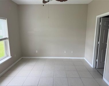 125 Florida Park Drive - Photo Thumbnail 11