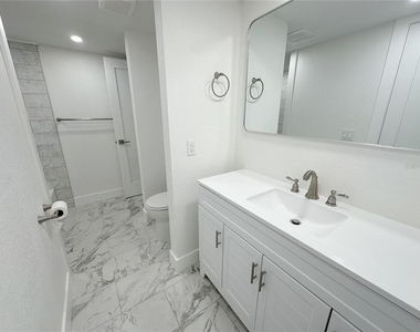 3221 White Ibis Court - Photo Thumbnail 12
