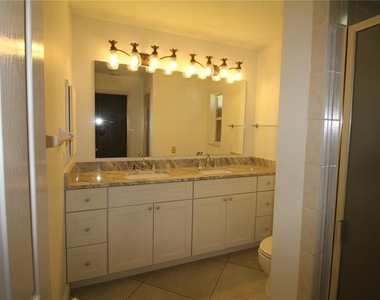 1759 Alabelle Lane - Photo Thumbnail 11