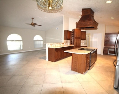 1759 Alabelle Lane - Photo Thumbnail 5