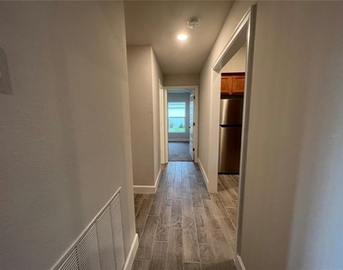 27430 Deep Creek Boulevard - Photo Thumbnail 17