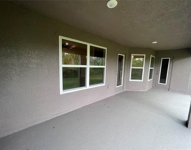 27430 Deep Creek Boulevard - Photo Thumbnail 34