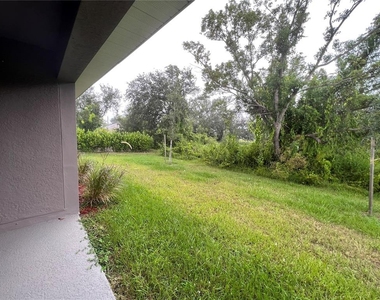 27430 Deep Creek Boulevard - Photo Thumbnail 35