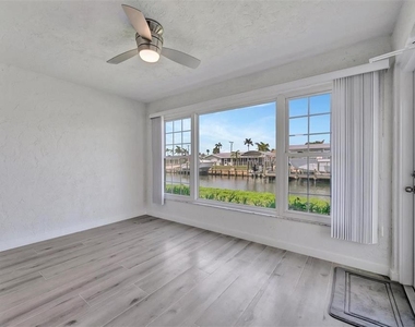 9819 Hernando Court - Photo Thumbnail 12