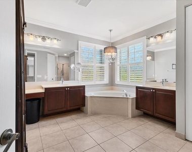 6539 37th Street E - Photo Thumbnail 16