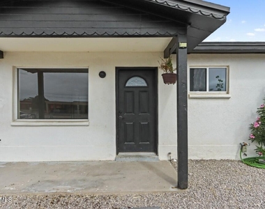 7917 San Paulo Drive - Photo Thumbnail 30