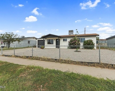 7917 San Paulo Drive - Photo Thumbnail 28