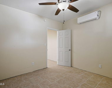 400 De Vargas Drive - Photo Thumbnail 11