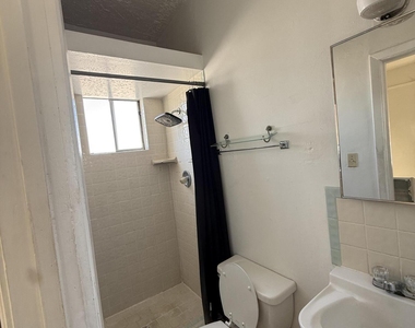 1526 Yandell Drive - Photo Thumbnail 1