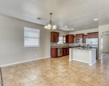 13272 Emerald Glen Street - Photo Thumbnail 24