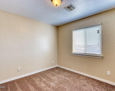13272 Emerald Glen Street - Photo Thumbnail 40