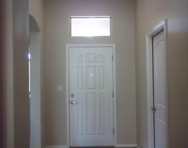 857 Blue Park Avenue - Photo Thumbnail 1