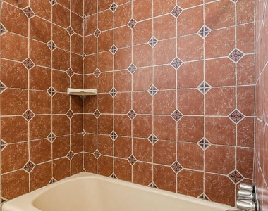 4233 Hampshire Lane - Photo Thumbnail 30