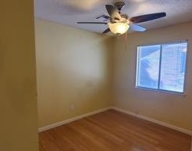 12537 Robert David Drive - Photo Thumbnail 12