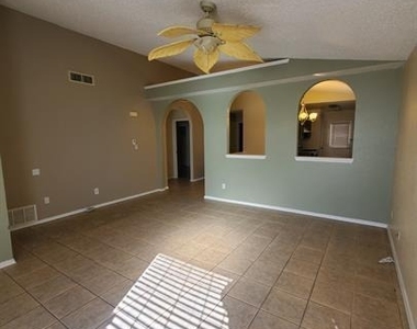 12537 Robert David Drive - Photo Thumbnail 2