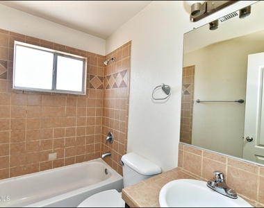 6372 Franklin Ridge Drive - Photo Thumbnail 33