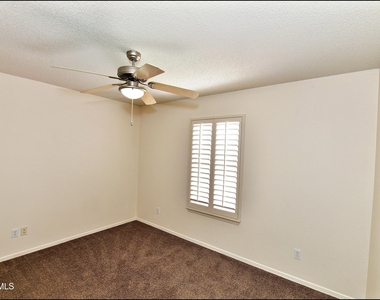 6372 Franklin Ridge Drive - Photo Thumbnail 31