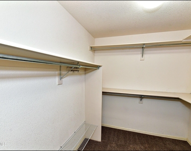 6372 Franklin Ridge Drive - Photo Thumbnail 25