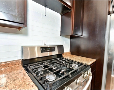6372 Franklin Ridge Drive - Photo Thumbnail 15