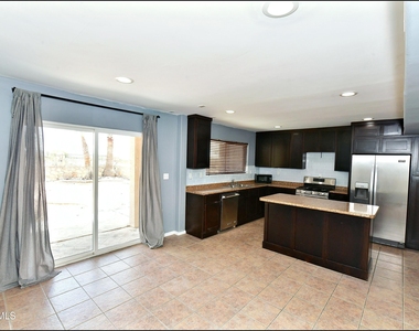 6372 Franklin Ridge Drive - Photo Thumbnail 10