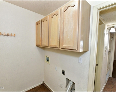 6372 Franklin Ridge Drive - Photo Thumbnail 39