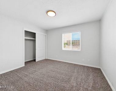 565 Gallagher Street - Photo Thumbnail 31