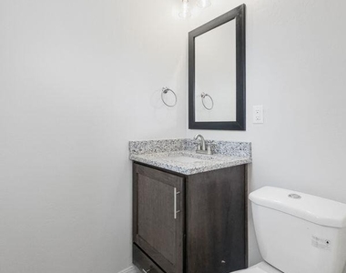 565 Gallagher Street - Photo Thumbnail 17