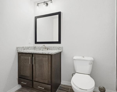 565 Gallagher Street - Photo Thumbnail 29