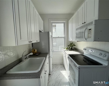 3 Betts Place - Photo Thumbnail 5