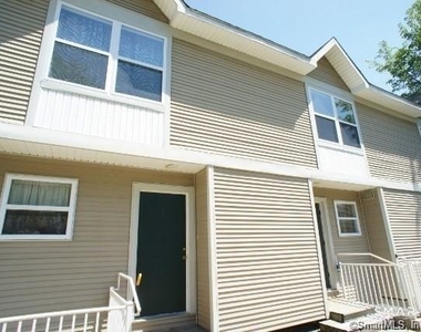 16 Oakwood Avenue - Photo Thumbnail 6
